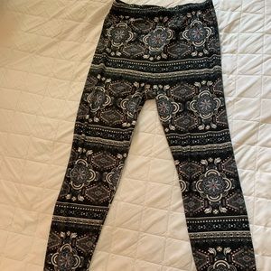 Super soft and stretchy leggings